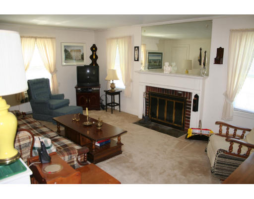 324 Appleton Street Arlington, MA 02476 - Photo 2 of 13