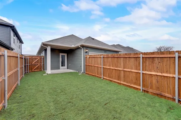$2,500 | 224 Olympus Street, Wylie, TX 75098
