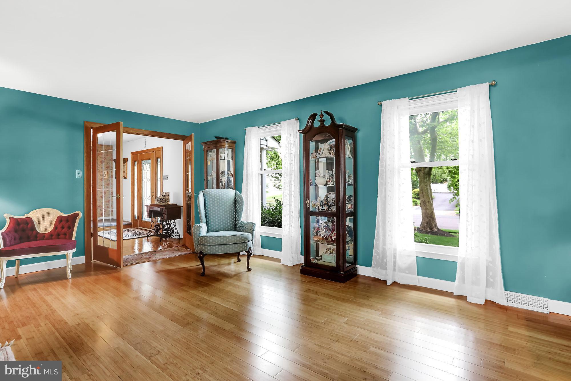 906 Roelofs Road Yardley, PA 19067 - Photo 22 of 43 Gallery Image 22