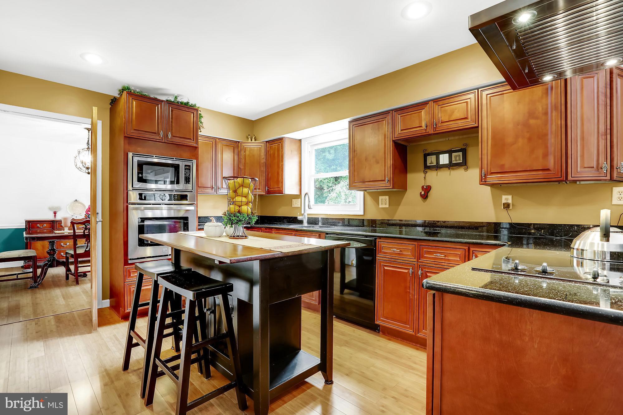 906 Roelofs Road Yardley, PA 19067 - Photo 33 of 43 Gallery Image 33