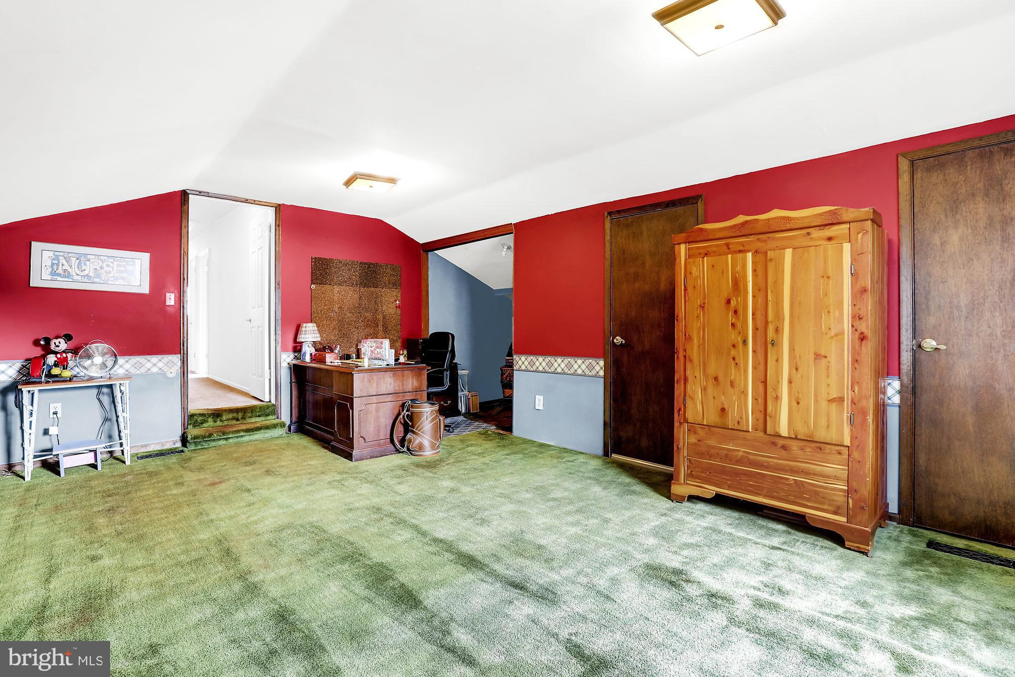 906 Roelofs Road Yardley, PA 19067 - Photo 40 of 43 Gallery Image 40