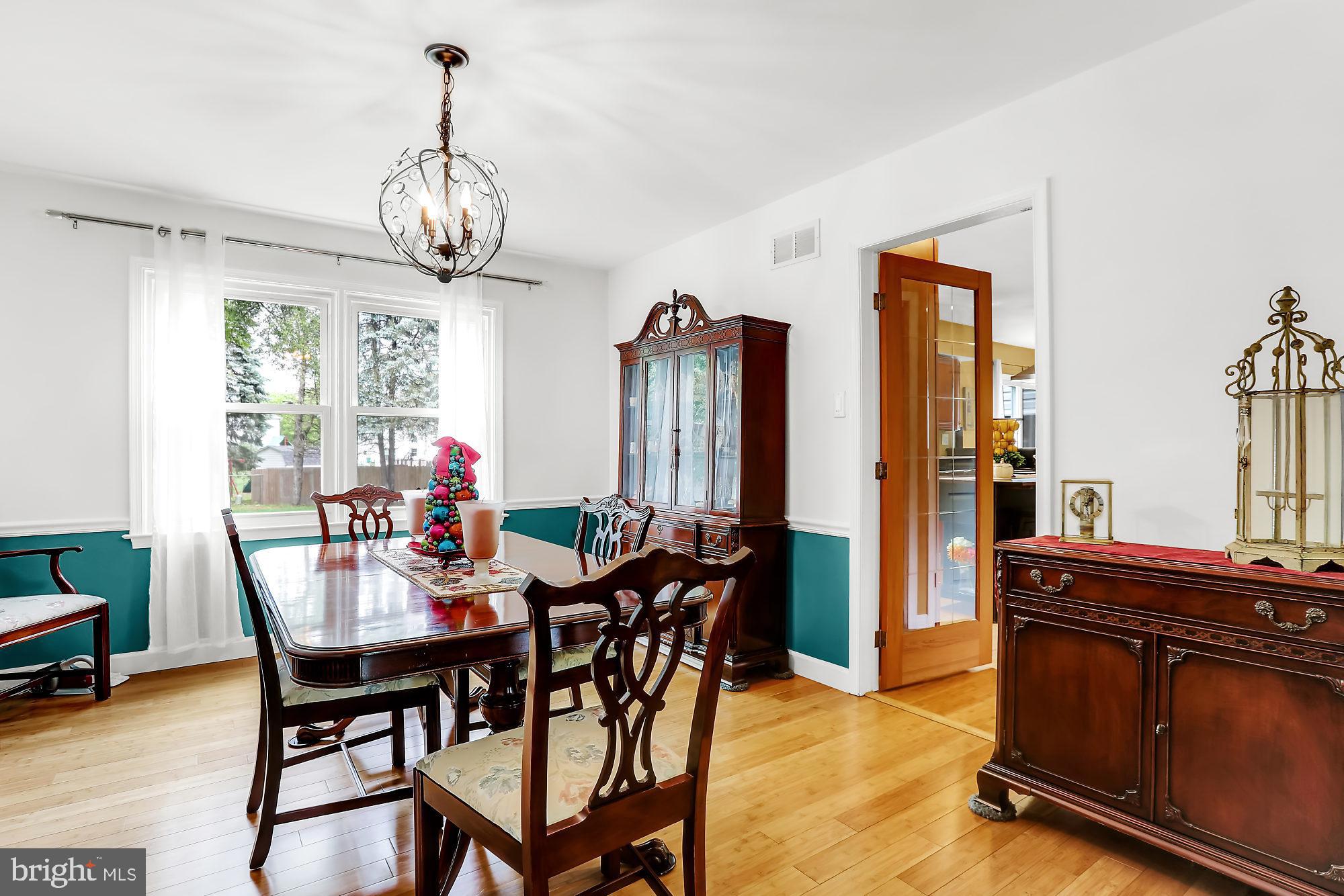 906 Roelofs Road Yardley, PA 19067 - Photo 6 of 43 Gallery Image 6
