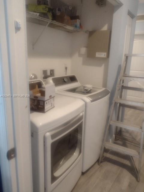 716 Southwest 2nd Way Pompano Beach, FL 33060 - Photo 5 of 7 Photo 5