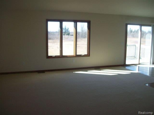 545 Memphis Ridge Road Memphis, MI 48041 - Photo 2 of 16 2.jpg