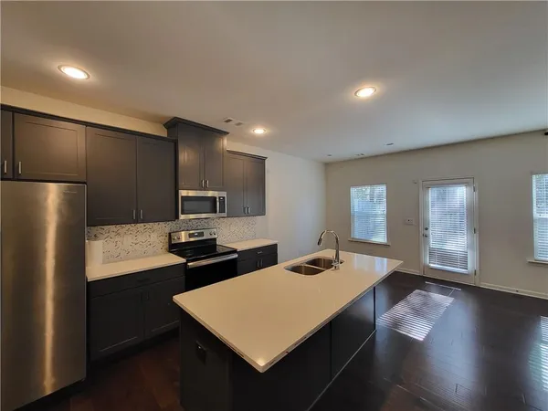 $1,945 | 5163 Madeline Place, Stone Mountain, GA 30083