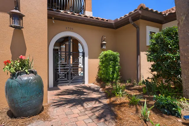 a view of a entryway door of the house