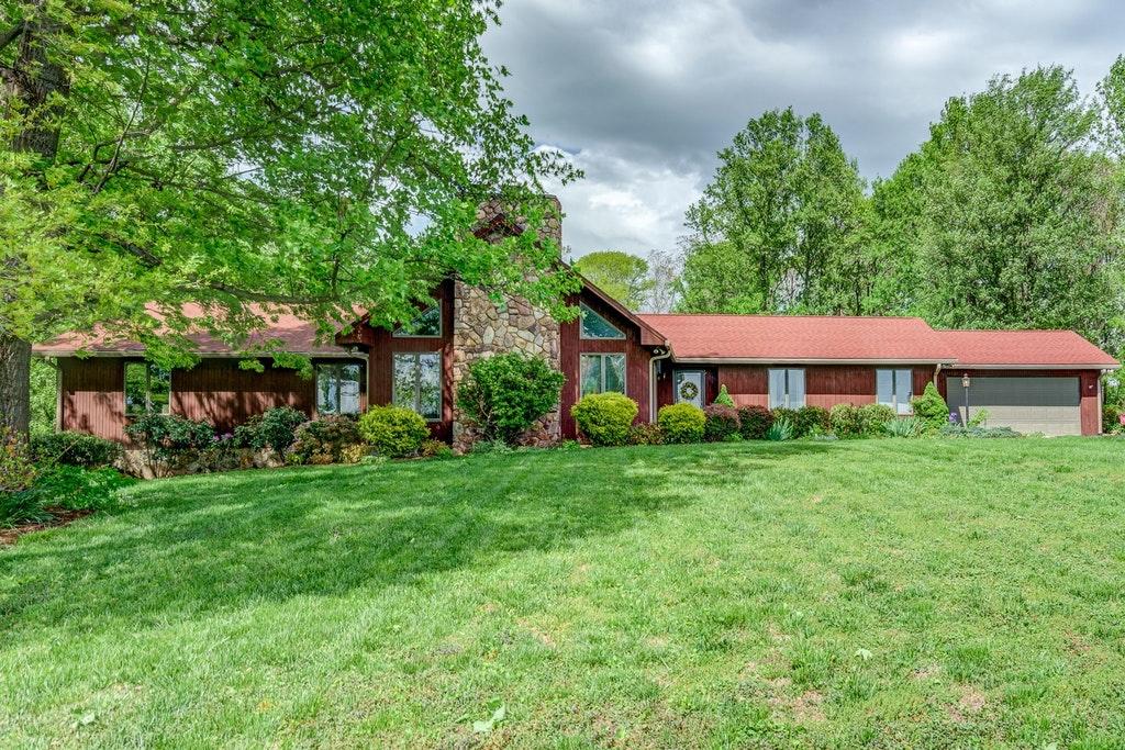 3820 Callaway Road Boones Mill, VA 24065 - Photo 1 of 61 3820 Callaway Rd