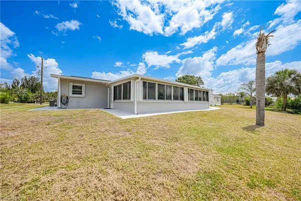 $2,350 | 27381 Voyageur Drive, Punta Gorda, FL 33983