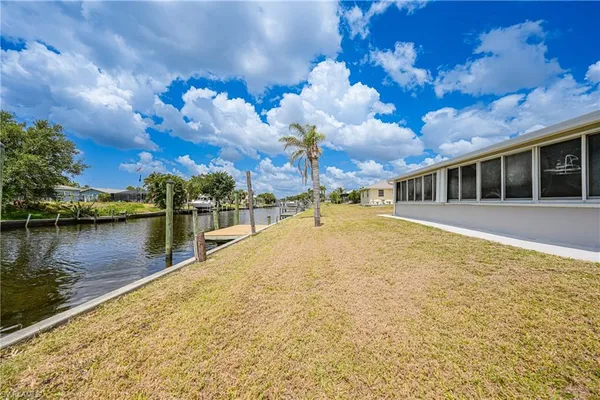 $2,350 | 27381 Voyageur Drive, Punta Gorda, FL 33983