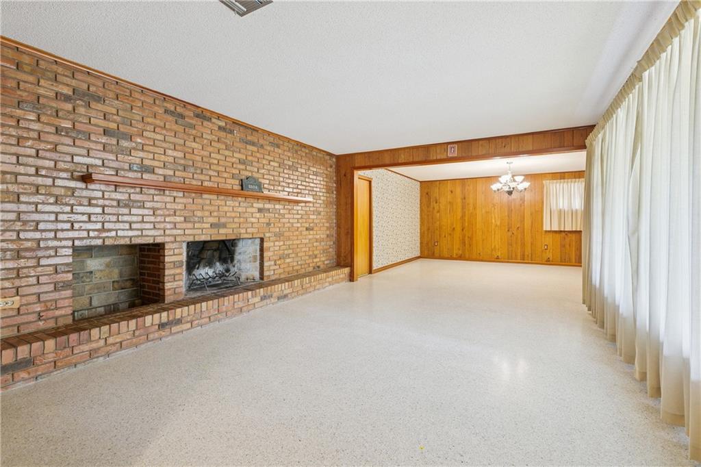 2524 Crestwood Road Marrero, LA 70072 - Photo 2 of 17