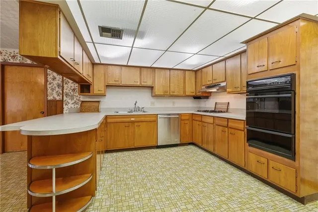 $440,000 | 2524 Crestwood Road, Marrero, LA 70072