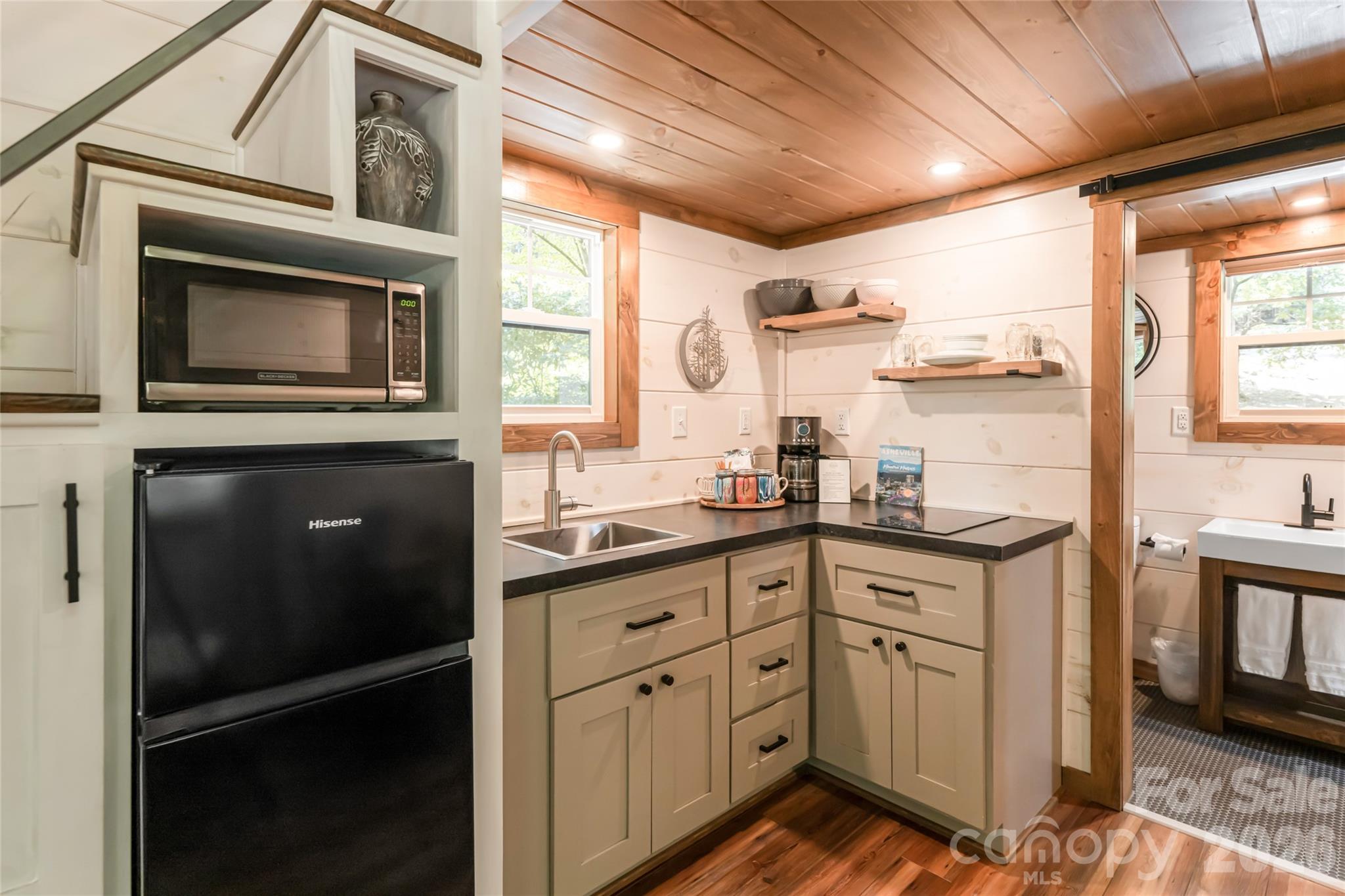 1037 Newberry Creek Road Old Fort, NC 28762 - Photo 35 of 48