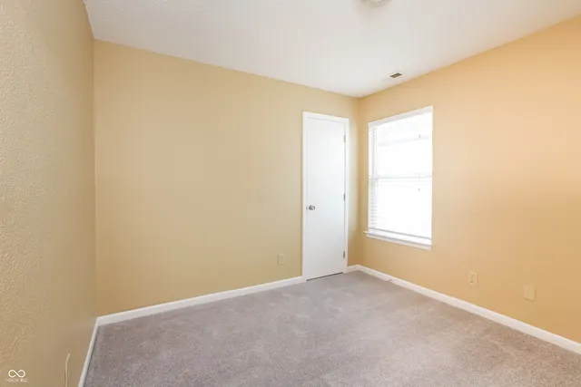 $1,715 | 1180 Odell Lane, Greenwood, IN 46143