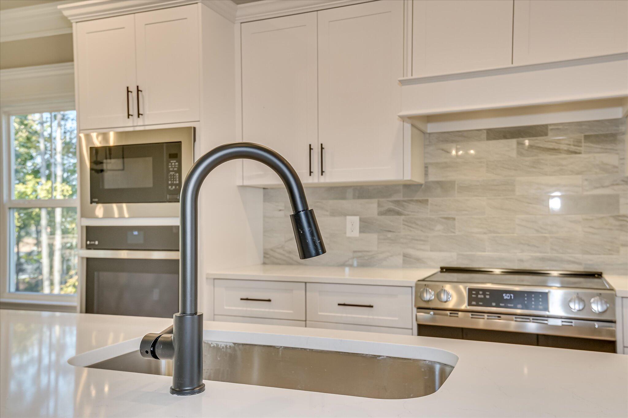 708 Basal Court Evans, GA 30809 - Photo 12 of 71 12-112