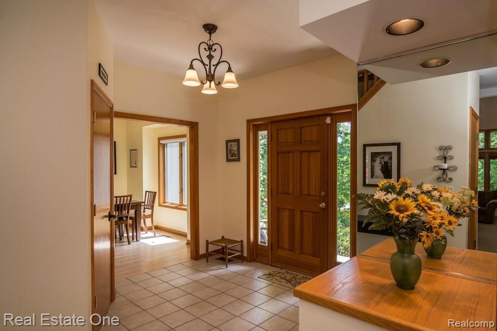 7967 Lee Road Brighton, MI 48116 - Photo 7 of 54 7_41.jpg