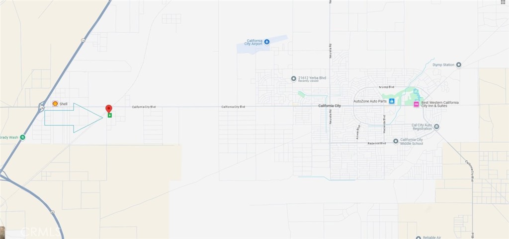 220 Johnson Avenue Mojave, CA 93501 - Photo 7 of 9 a bathroom with a bathtub