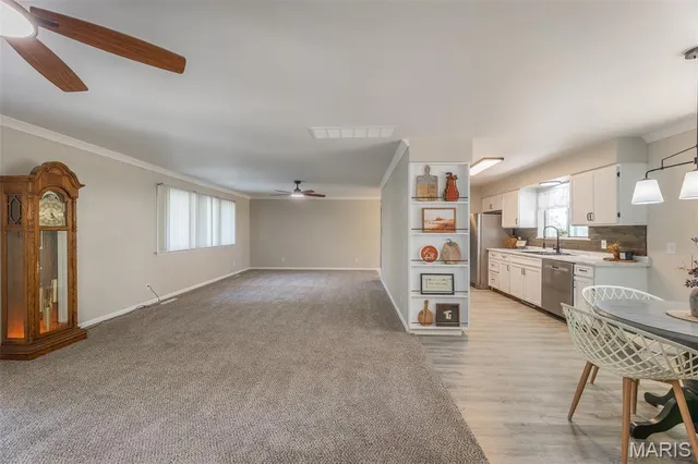 $299,500 | 404 Lafayette Street, Doniphan, MO 63935