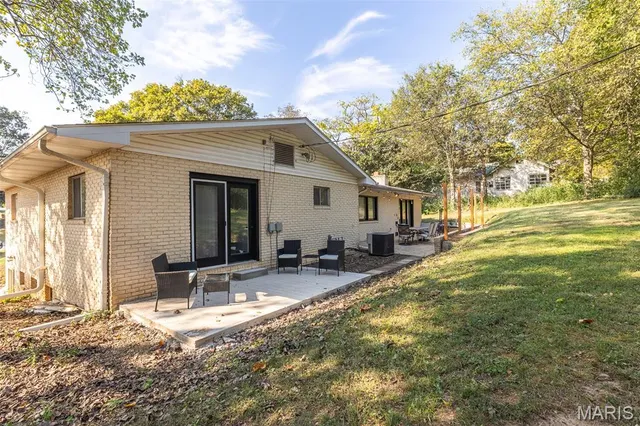 $249,000 | 404 Lafayette Street, Doniphan, MO 63935