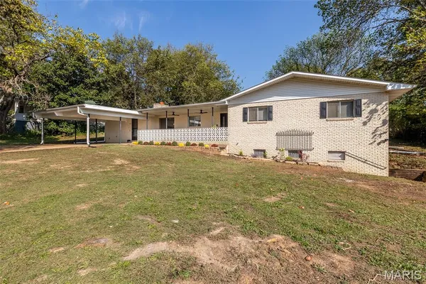 $229,000 | 404 Lafayette Street, Doniphan, MO 63935