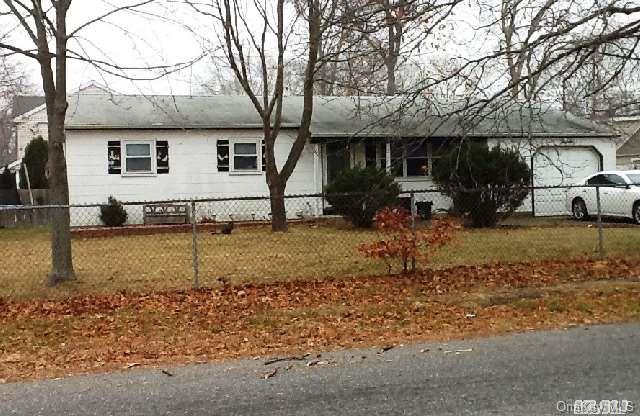 15 Fleet Road Shirley, NY 11967 - Photo 1 of 1 Gallery Image 1
