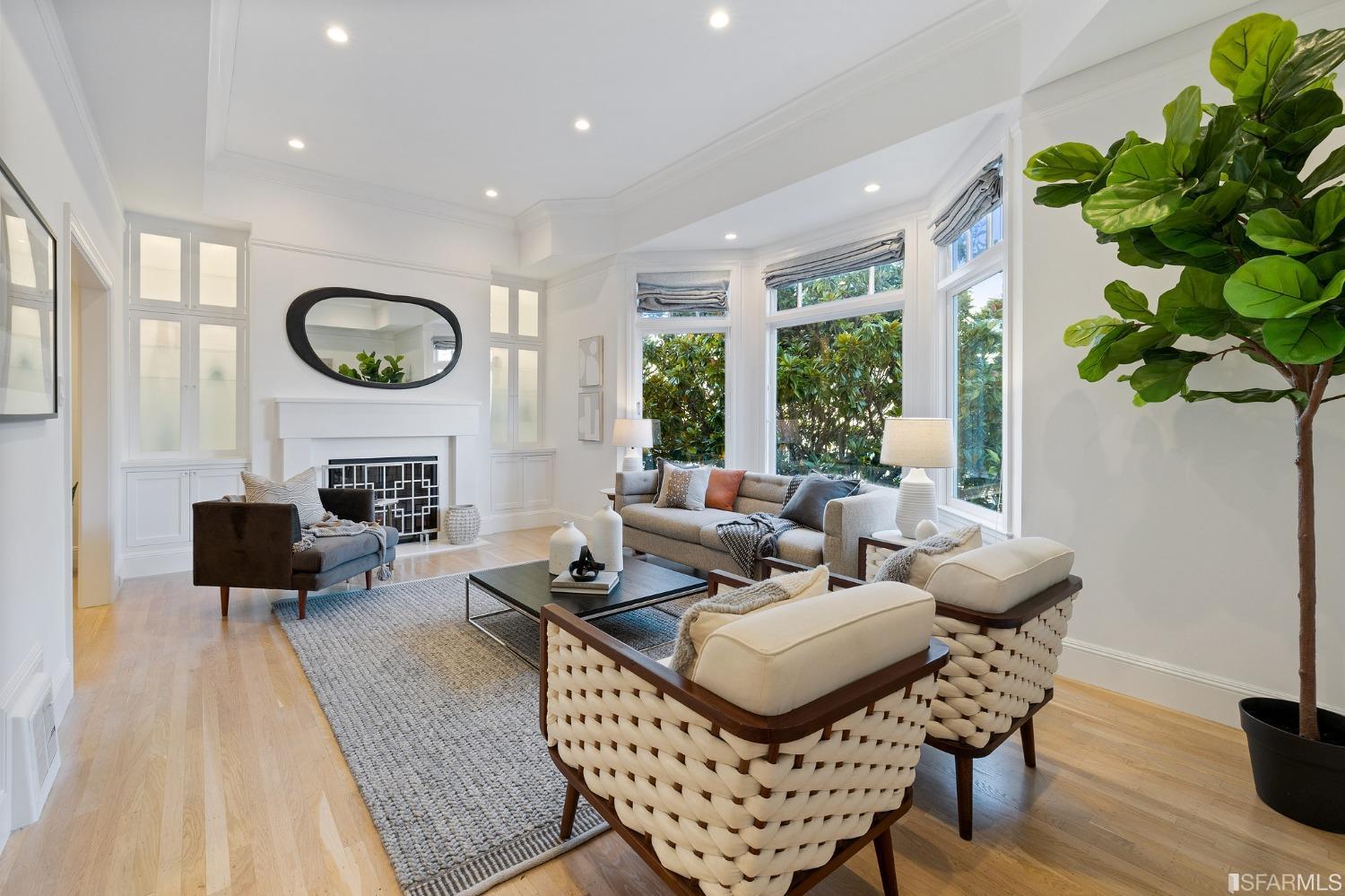 2161 North Point Street San Francisco, CA 94123 - Photo 4 of 40