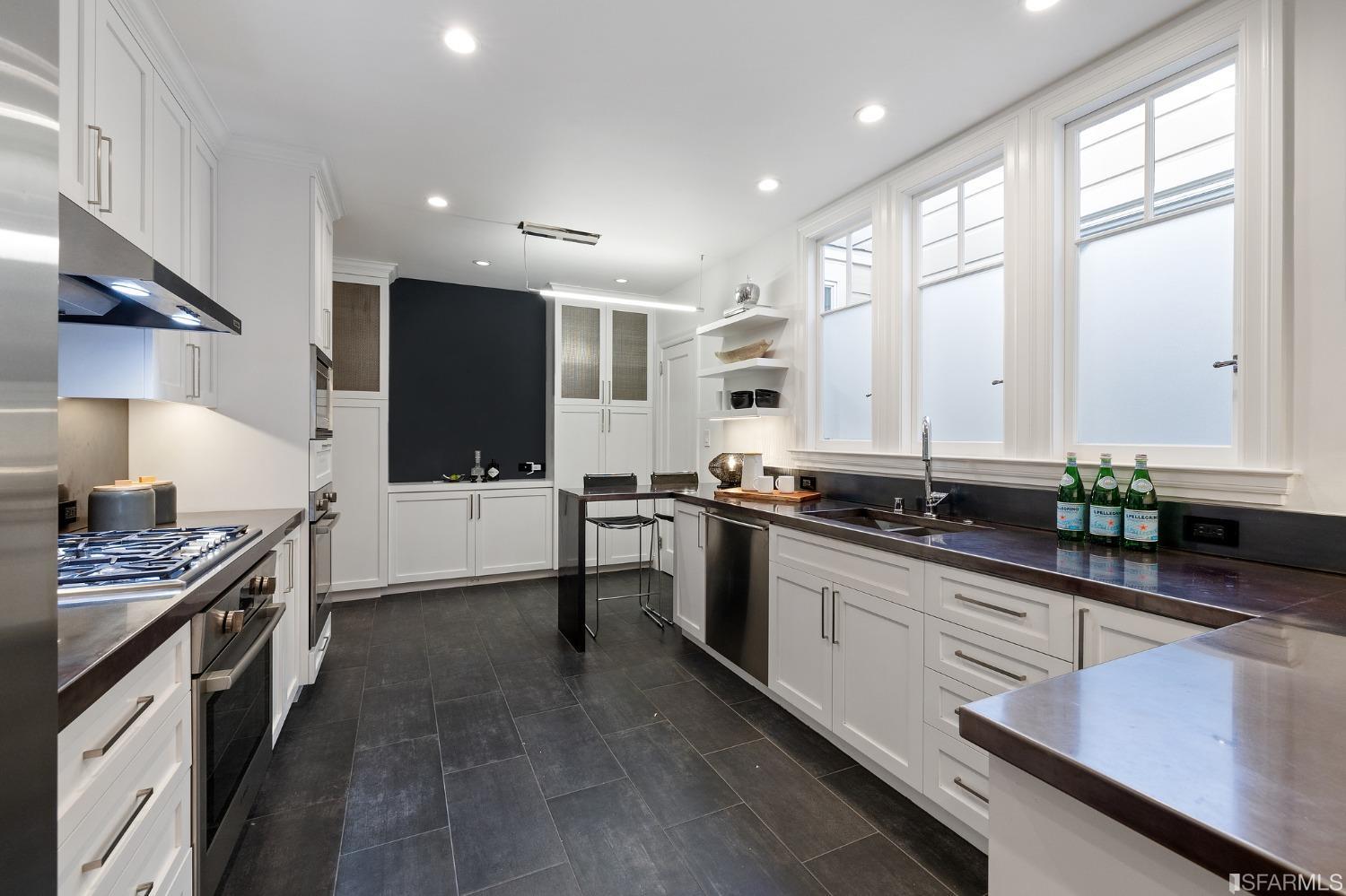 2161 North Point Street San Francisco, CA 94123 - Photo 10 of 40