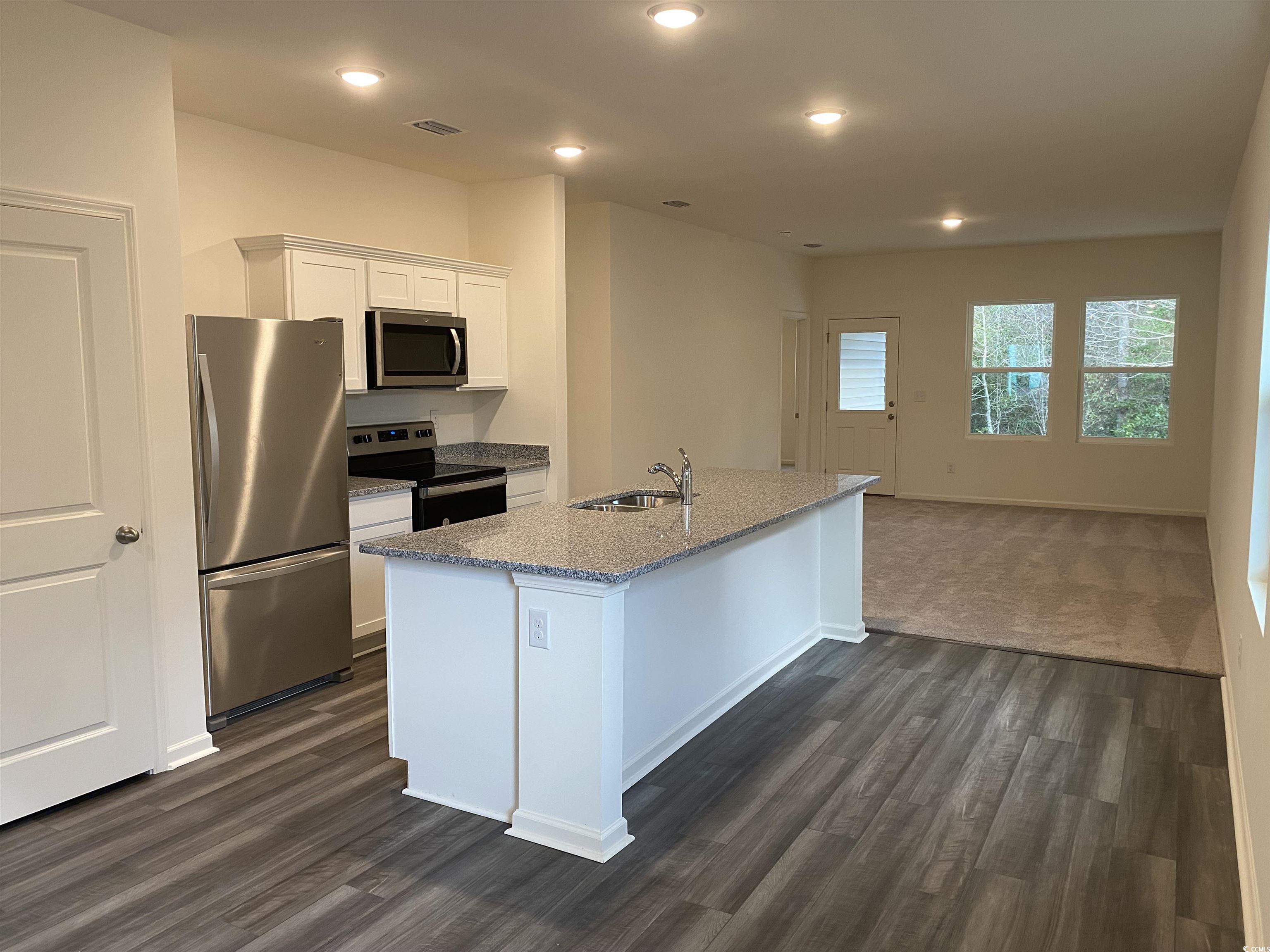 154 Linares Street Loris, SC 29569 - Photo 2 of 8
