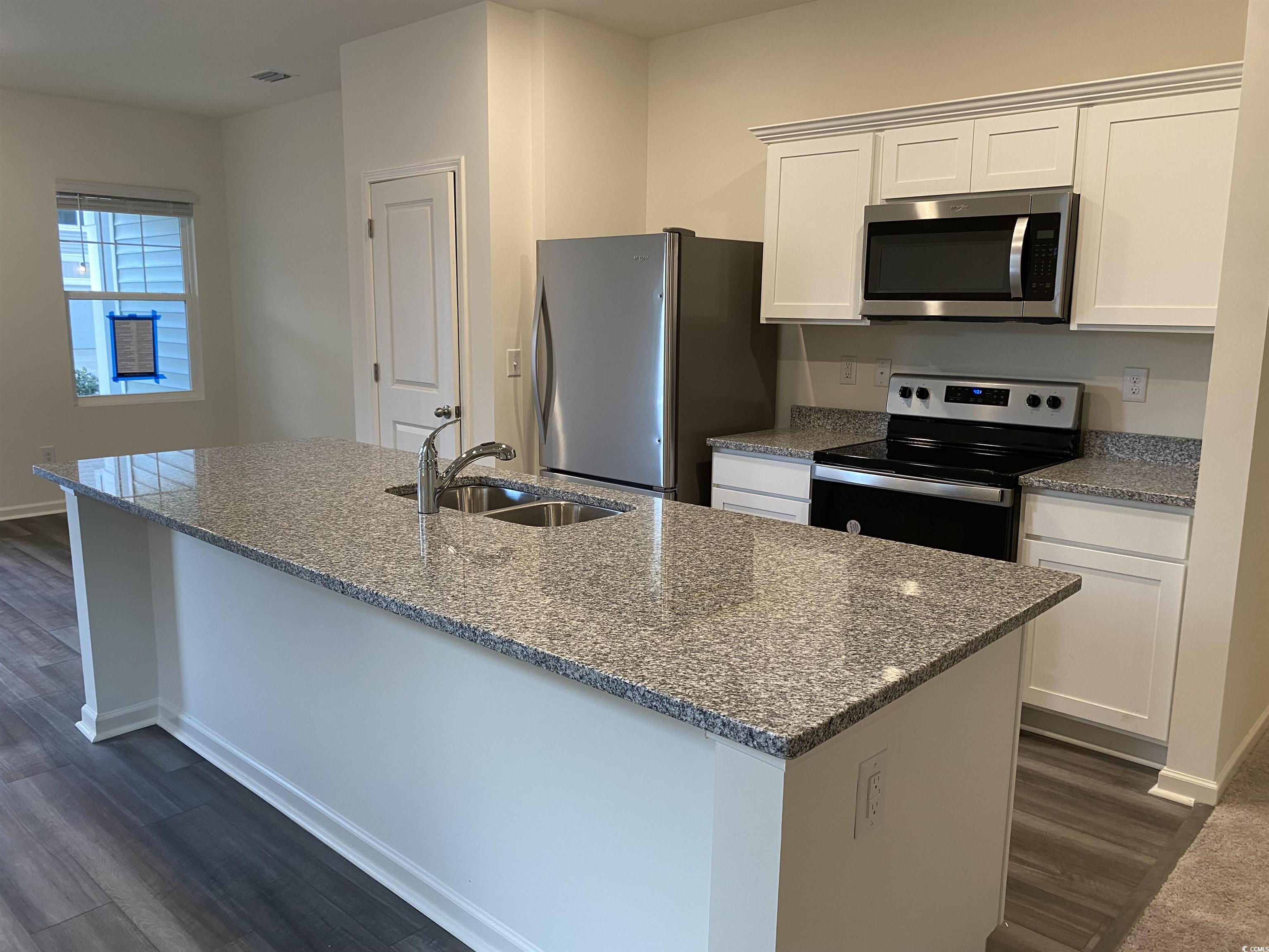 154 Linares Street Loris, SC 29569 - Photo 3 of 8