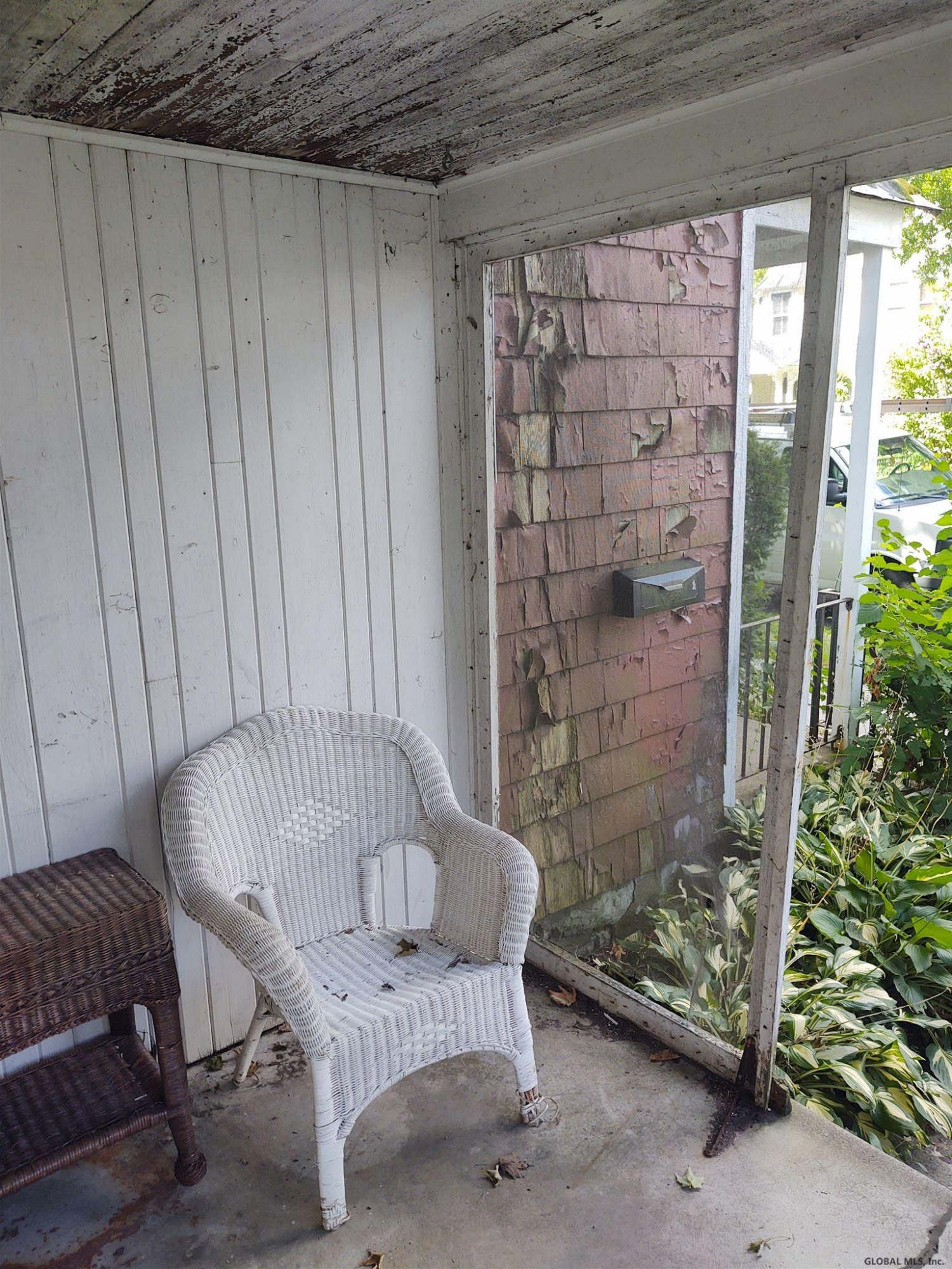 10 Marion Place Saratoga Springs, NY 12866 - Photo 5 of 8 Photo 5