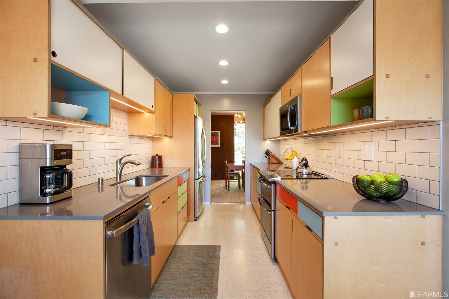 76 Amber Drive San Francisco, CA 94131 - Photo 12 of 43