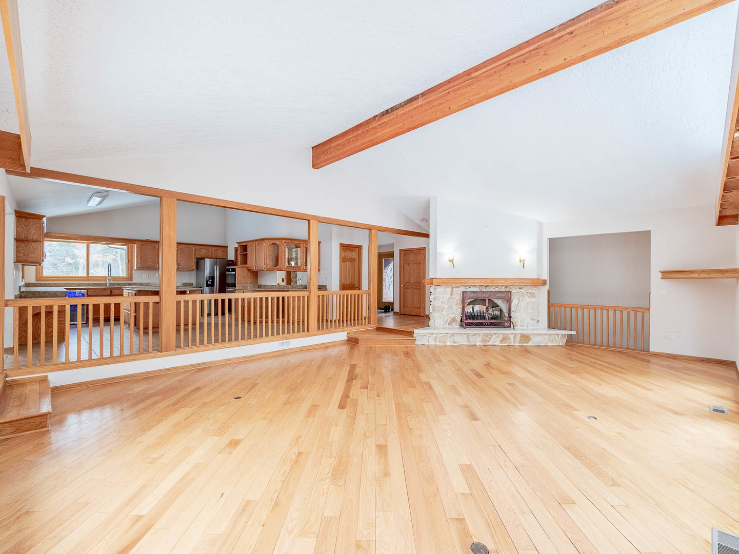 1636 Deerpath Circle Winthrop Harbor, IL 60096 - Photo 3 of 22