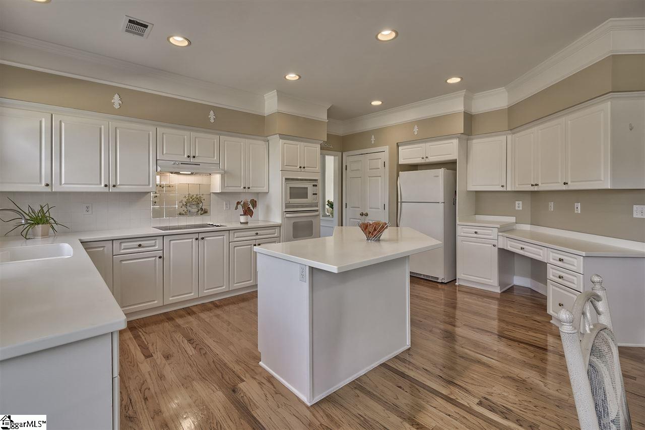 107 Ascot Ridge Lane Greer, SC 29650 - Photo 7 of 35 Gallery Image 7