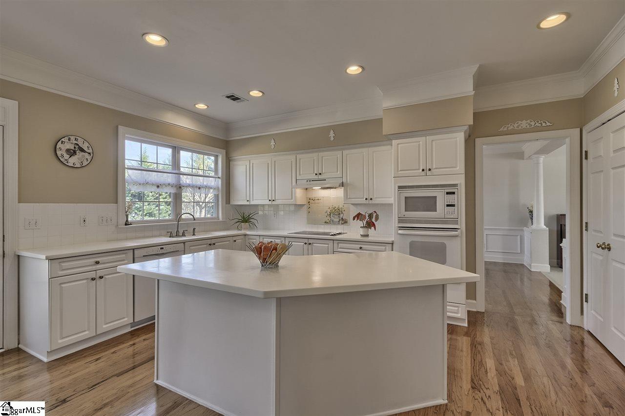 107 Ascot Ridge Lane Greer, SC 29650 - Photo 8 of 35 Gallery Image 8