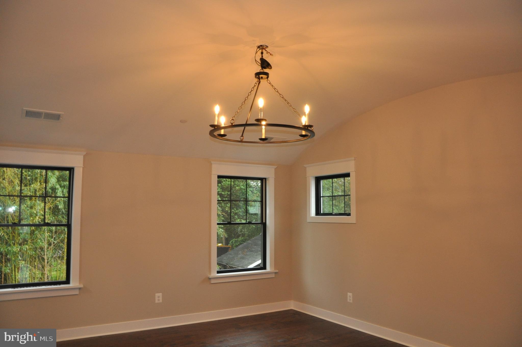 206 Sumner Road Annapolis, MD 21401 - Photo 14 of 32 master suite