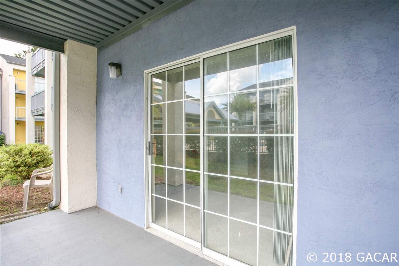 1064 Southwest 14th Avenue, Unit D Gainesville, FL 32601 - Photo 17 of 23