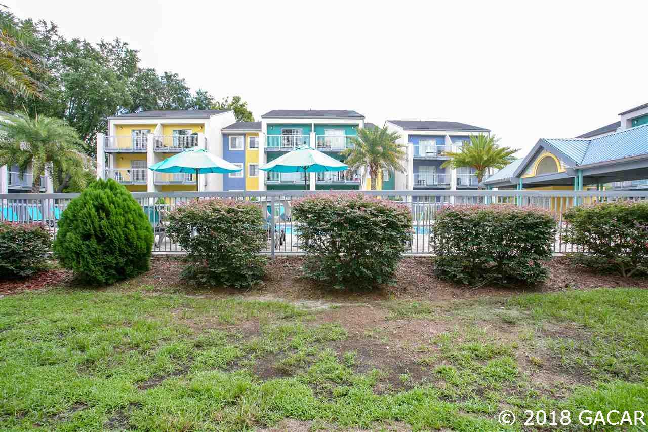1064 Southwest 14th Avenue, Unit D Gainesville, FL 32601 - Photo 18 of 23