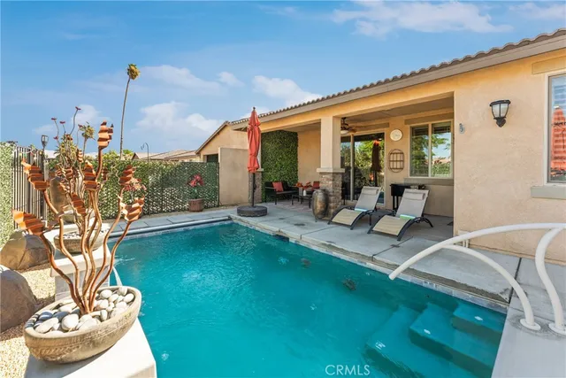 a view of a tall building