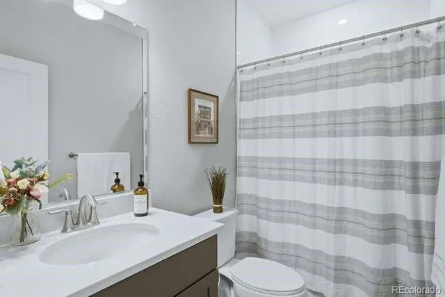 $824,900 | 1925 Canyonpoint Place, Castle Pines, CO 80108