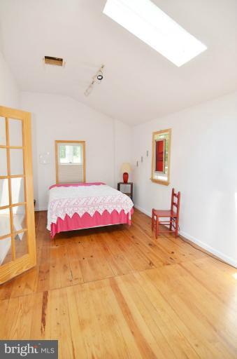 22469 Watson Road Leesburg, VA 20175 - Photo 14 of 22 Bedroom (Master)