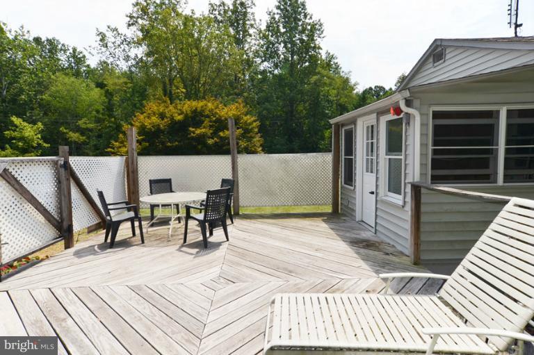 22469 Watson Road Leesburg, VA 20175 - Photo 18 of 22 Exterior (General)