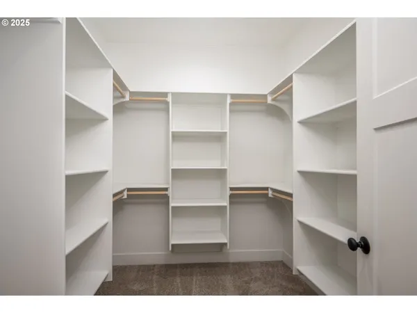 $499,900 | 150 Wil Way, Winston, OR 97496