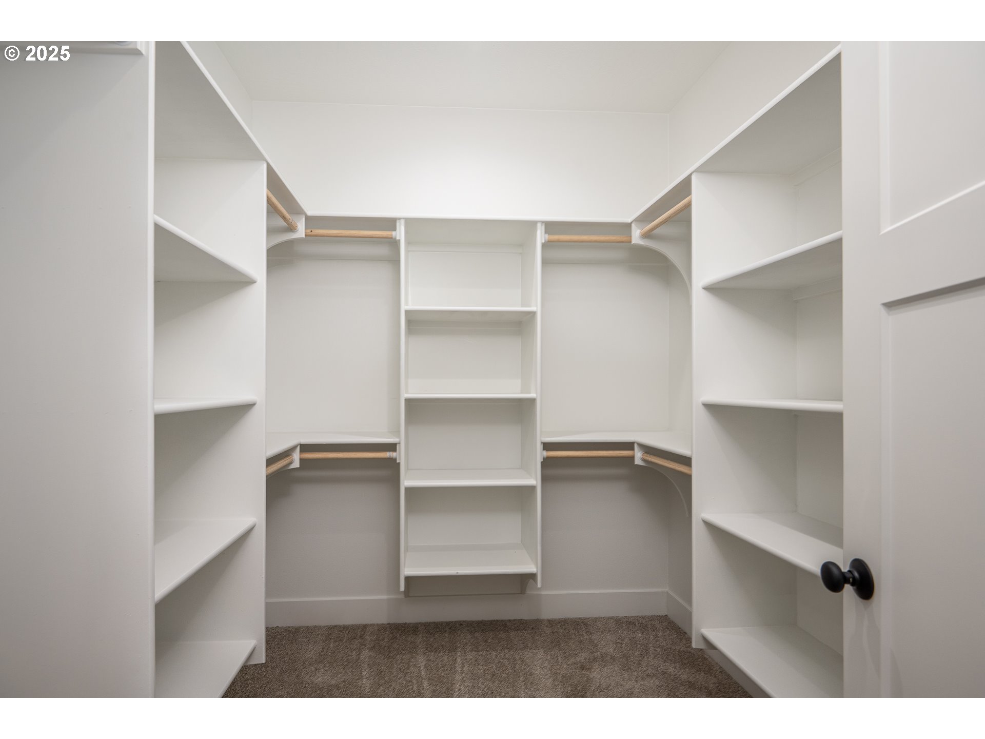 150 Wil Way Winston, OR 97496 - Photo 14 of 37