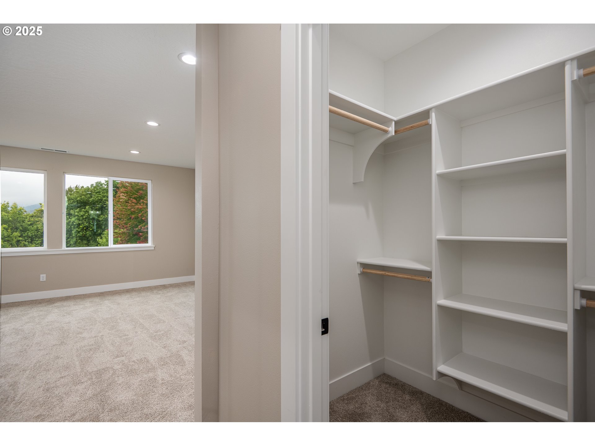 150 Wil Way Winston, OR 97496 - Photo 15 of 37