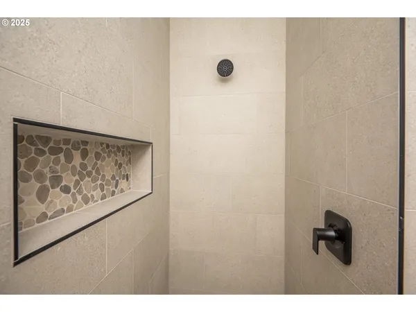 $499,900 | 150 Wil Way, Winston, OR 97496