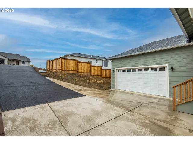 $525,000 | 150 Wil Way, Winston, OR 97496