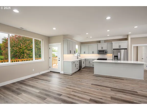 $499,900 | 150 Wil Way, Winston, OR 97496