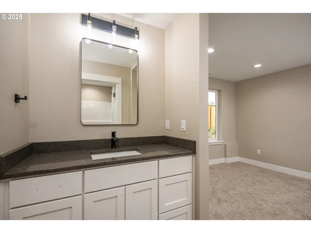 $525,000 | 150 Wil Way, Winston, OR 97496