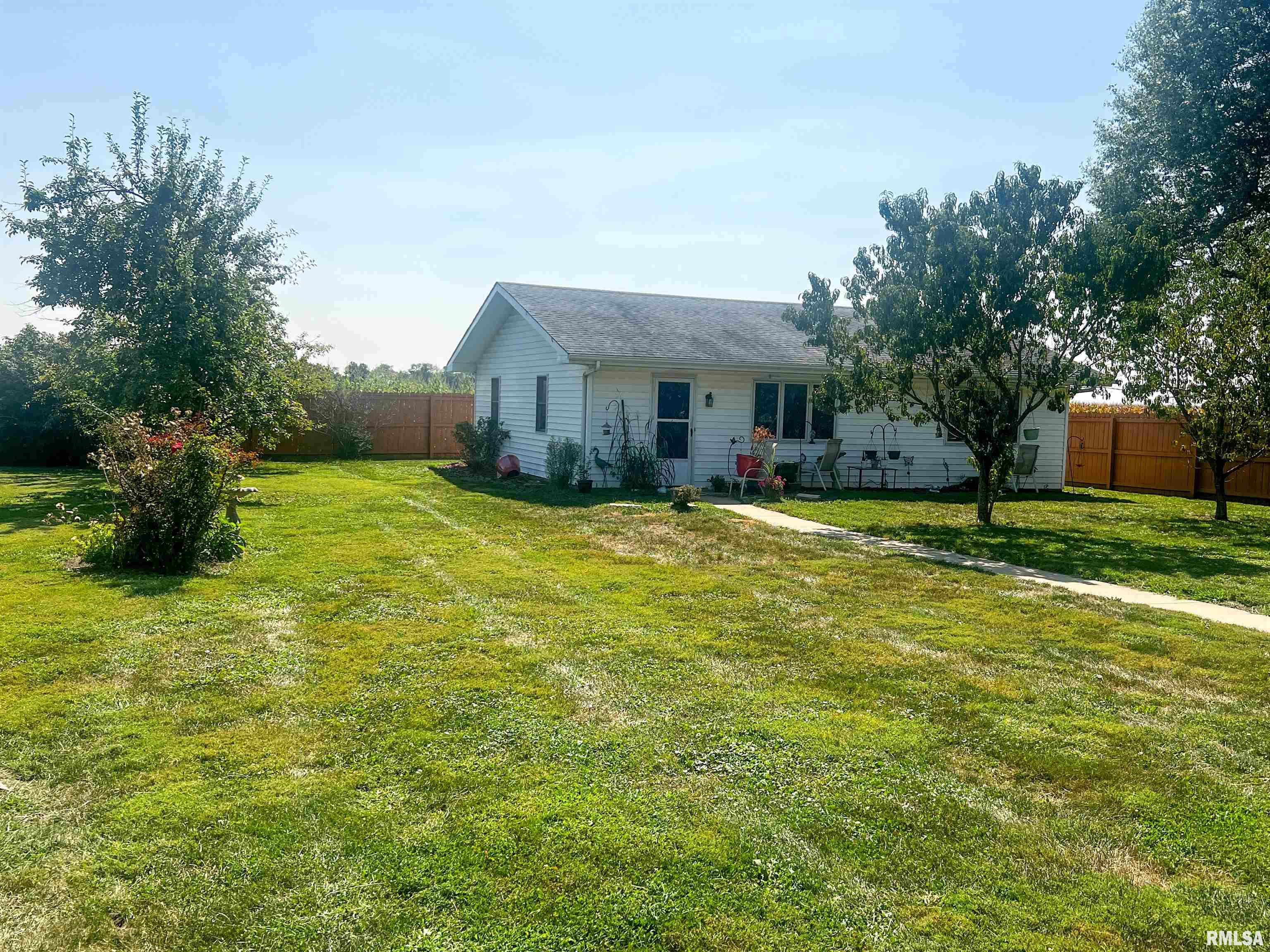 4500 Laverna Road Springfield, IL 62707 - Photo 2 of 3