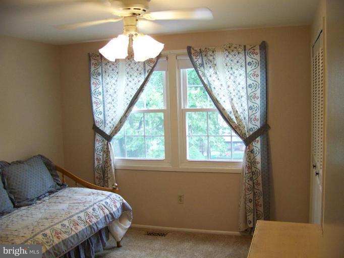 4110 Port Rae Lane Fairfax, VA 22033 - Photo 15 of 20 Bedroom #3