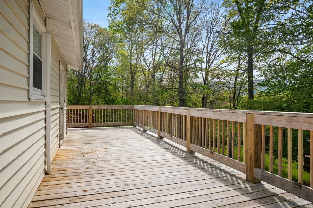 156 Ridgecrest Street Bluefield, VA 24605 - Photo 16 of 64 Gallery Image 16